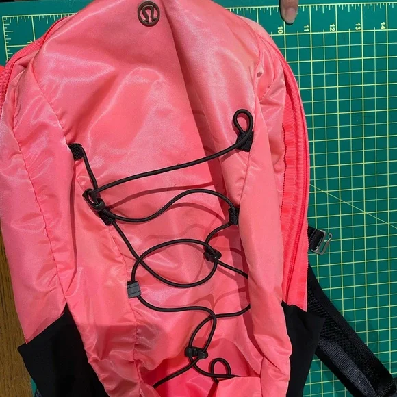 Run from Work Backpack - Picture 7 of 14